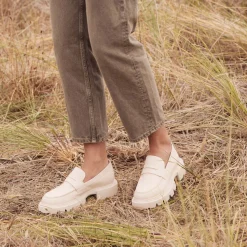 ADE>EOS Footwear Sale