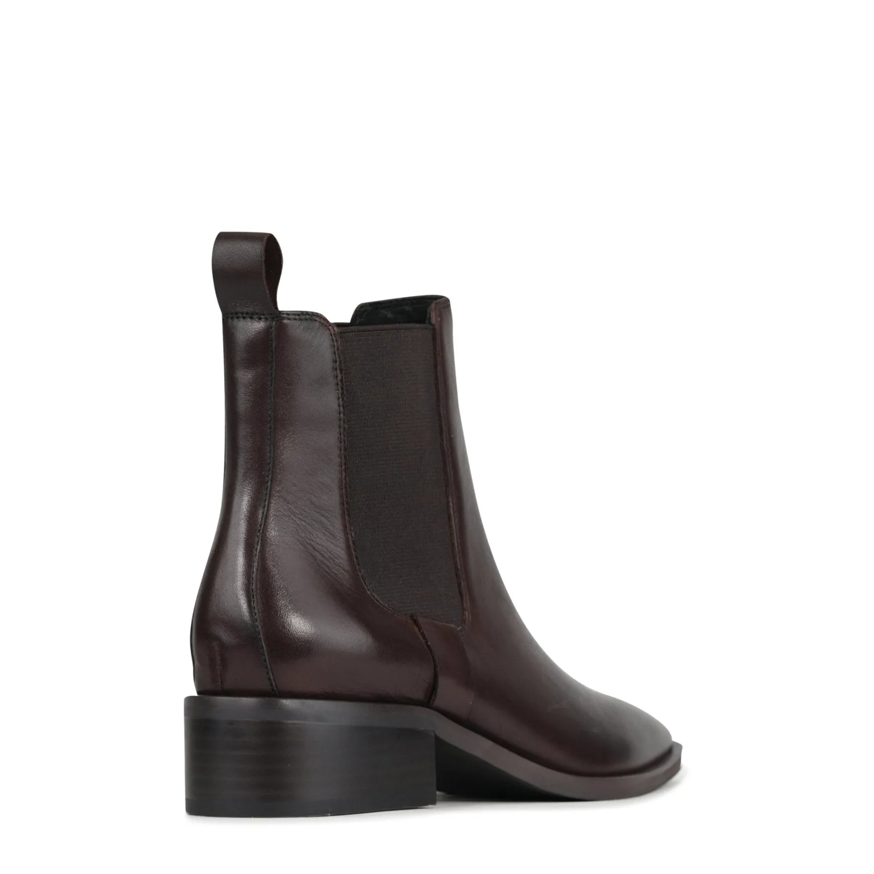 ALEKS>EOS Footwear Online