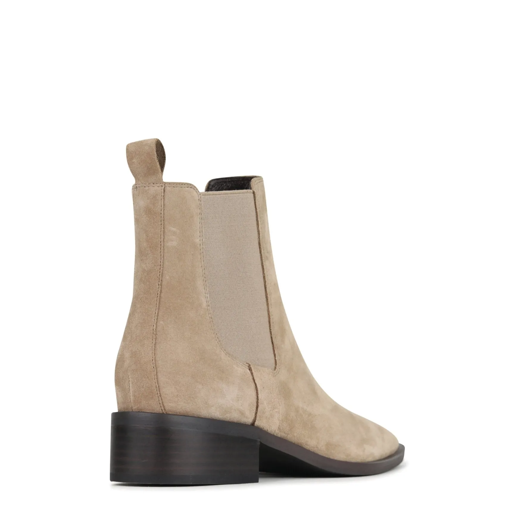 ALEKS>EOS Footwear Online