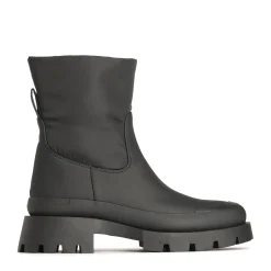 BAY>EOS Footwear Discount