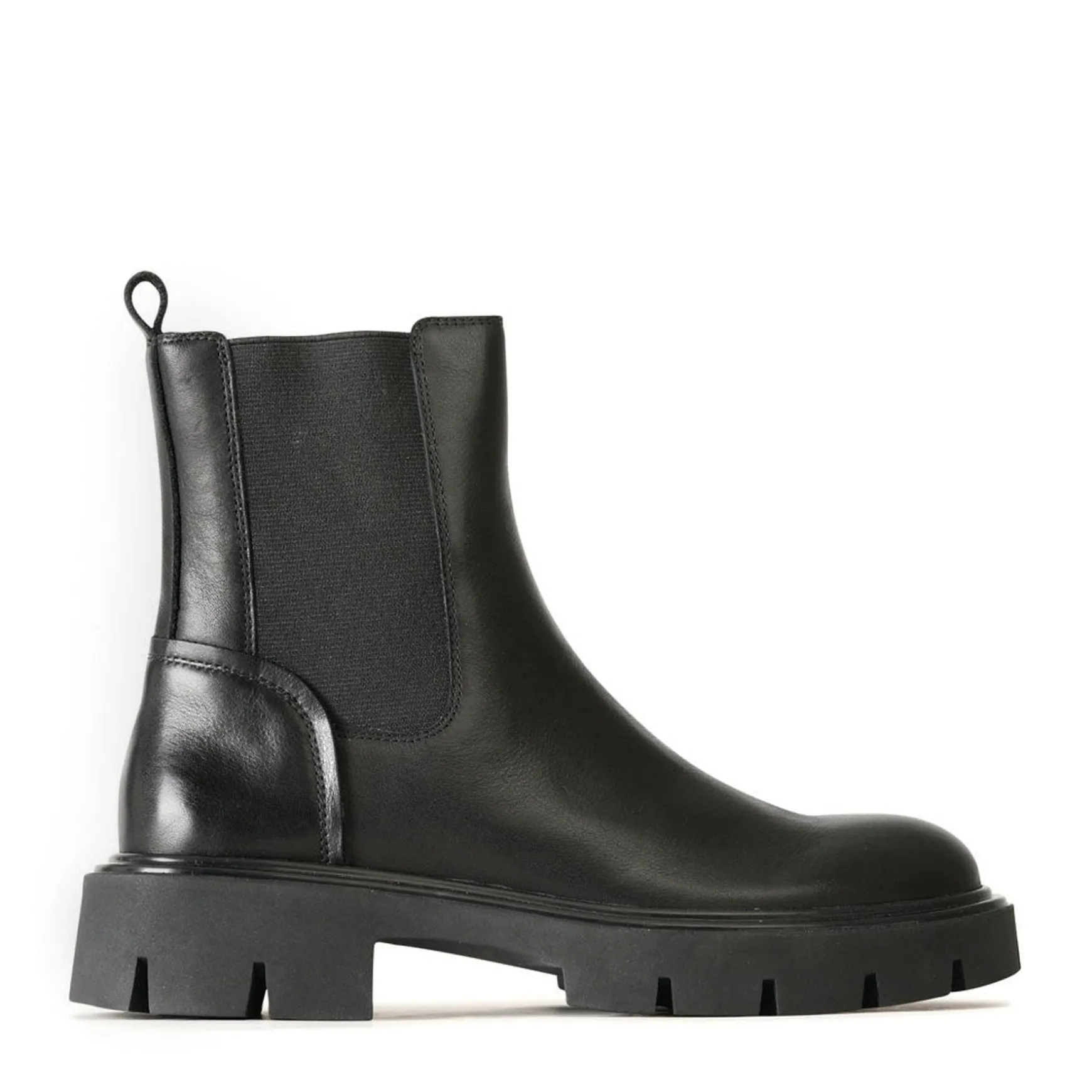 CAIA>EOS Footwear New
