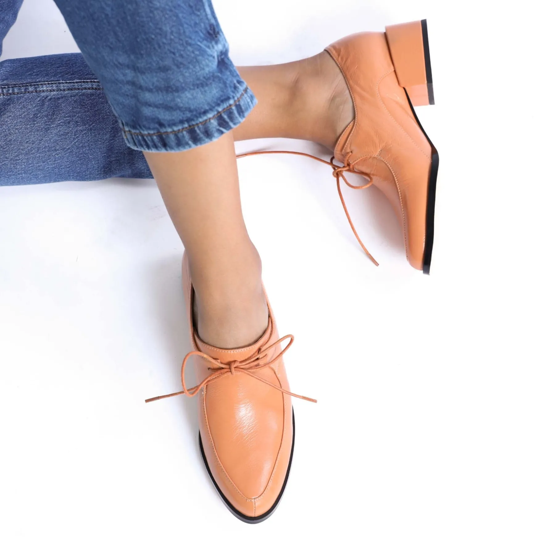 CASI>EOS Footwear Online