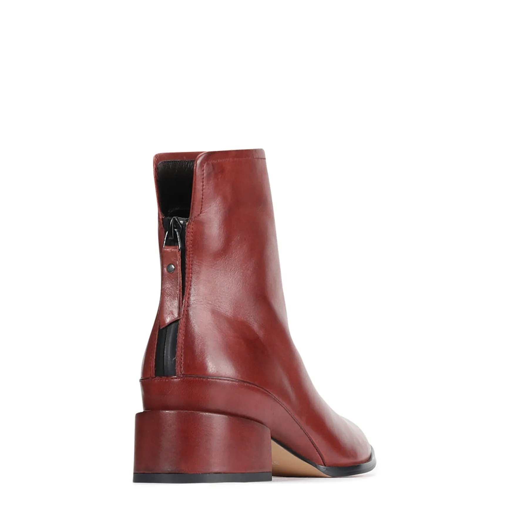 CAST LEATHER ANKLE BOOT>EOS Footwear Clearance