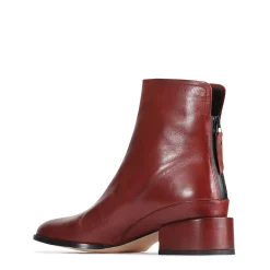 CAST LEATHER ANKLE BOOT><noscript><img width=