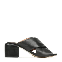 CHARA BLOCK HEEL SANDAL LEATHER><noscript><img width=