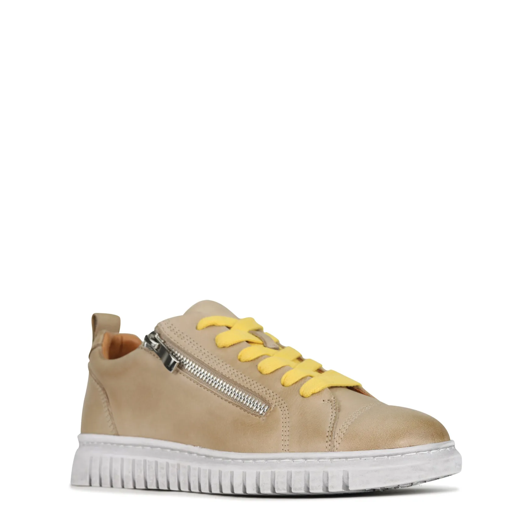 CLARENCE>EOS Footwear Flash Sale