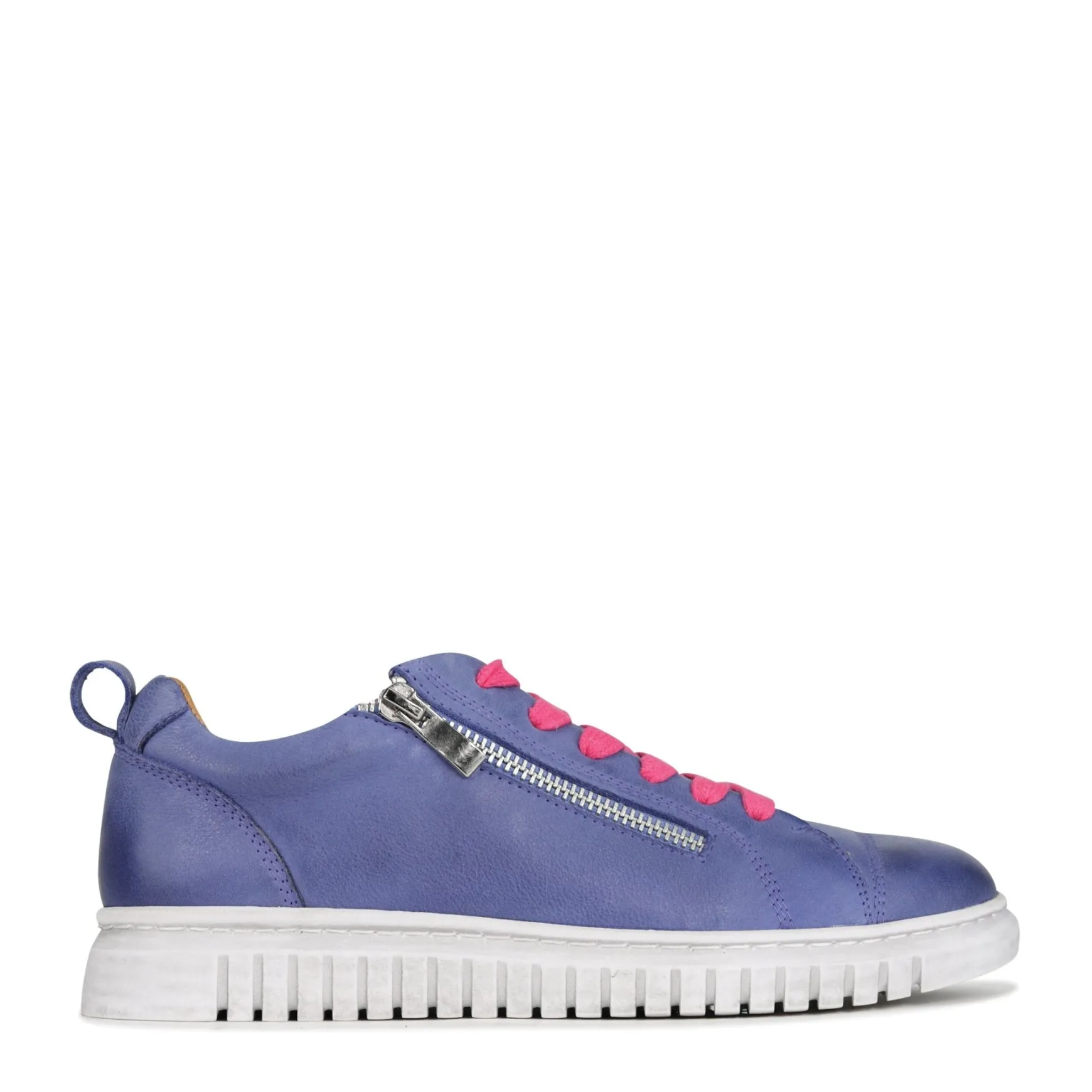 CLARENCE>EOS Footwear Flash Sale
