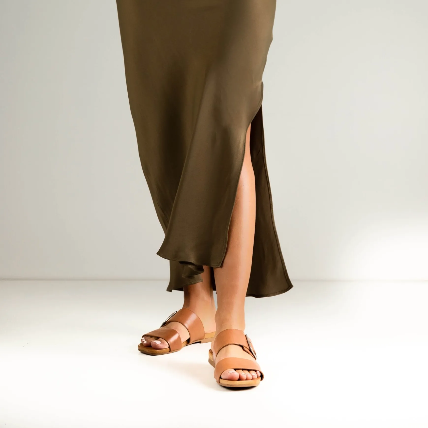 DALLAS LEATHER BUCKLE SANDAL>EOS Footwear New