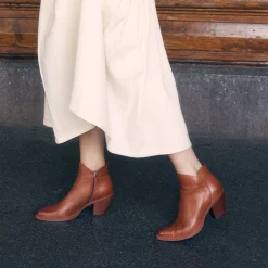 ELLIE ARCHIVE LEATHER ANKLE BOOT>EOS Footwear Sale