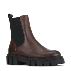 FEAT ANKLE BOOTS LEATHER><noscript><img width=