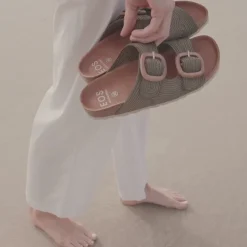 GIANA SLIDE SANDALS LEATHER><noscript><img width=