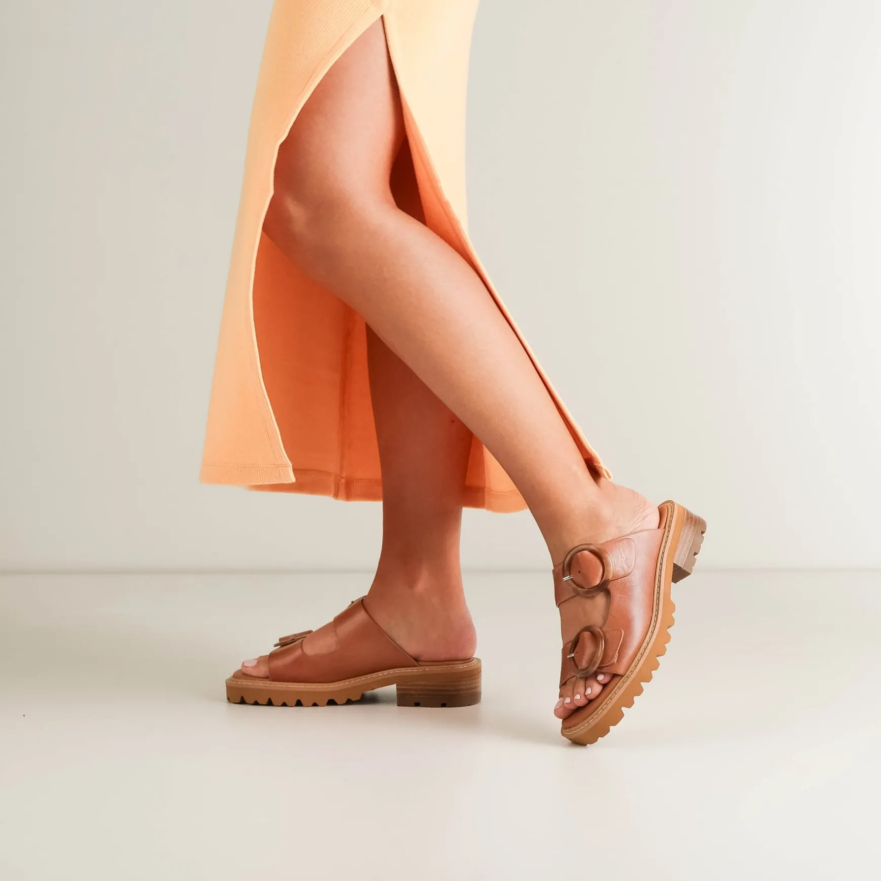 GILA BLOCK HEEL SLIDES LEATHER>EOS Footwear Store