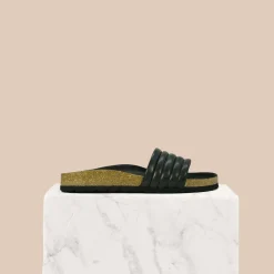 GINNI>EOS Footwear Store