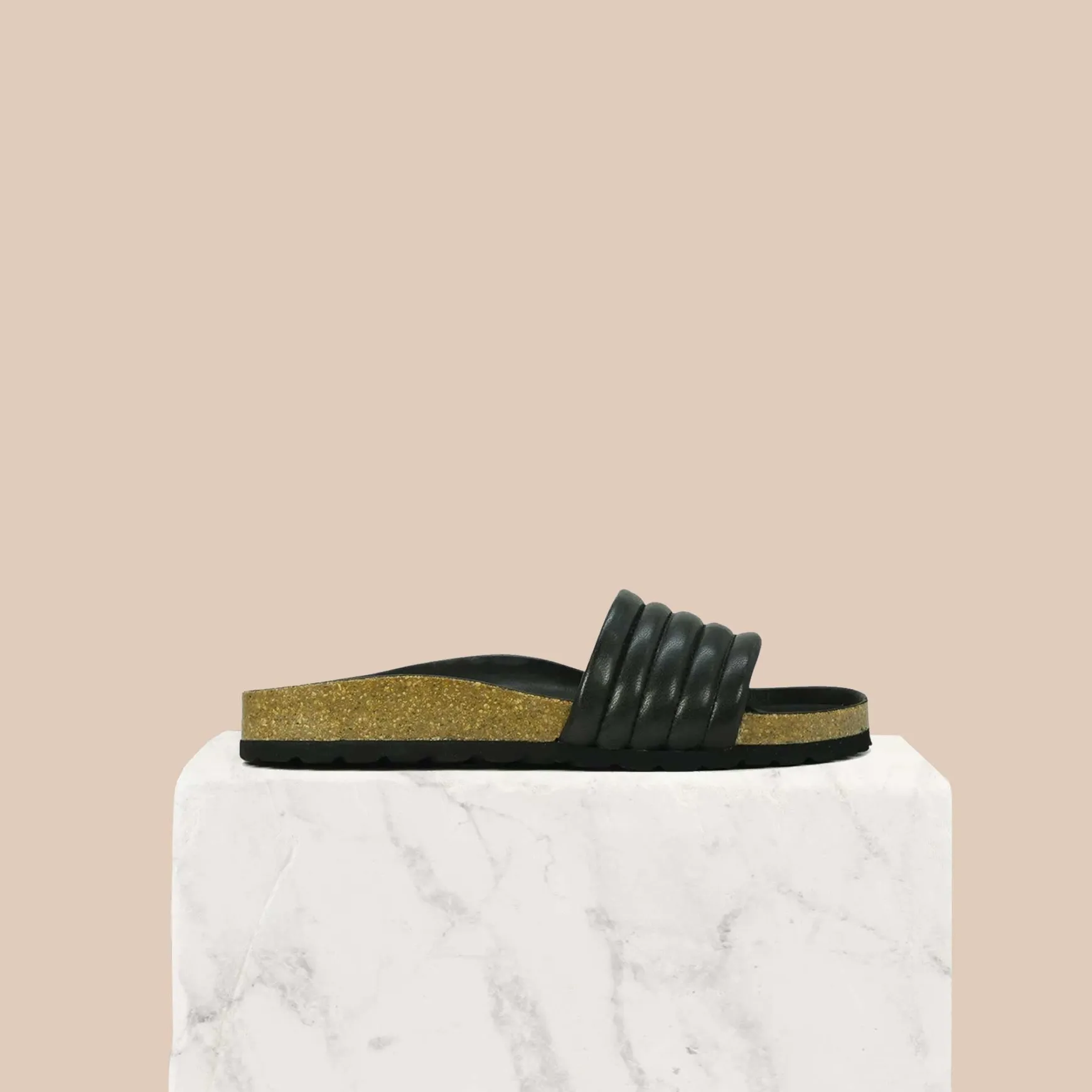 GINNI>EOS Footwear Store