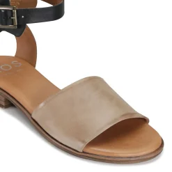 ILOS ANKLE STRAP. LEATHER SANDALS><noscript><img width=