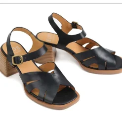 ISA LOW HEEL SANDALS LEATHER><noscript><img width=