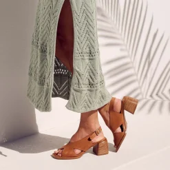 ISADORA LEATHER BLOCK HEEL SANDALS><noscript><img width=