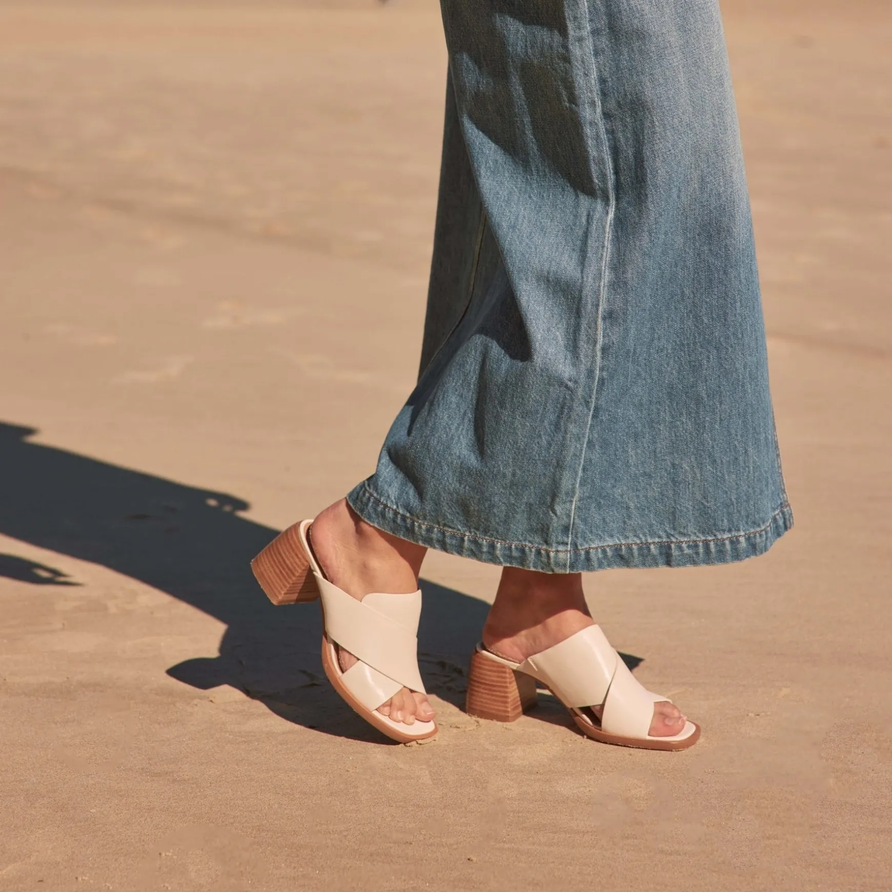 ISO LEATHER BLOCK HEEL SANDALS>EOS Footwear Sale