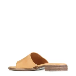 KAIA SLIDE SANDALS LEATHER><noscript><img width=