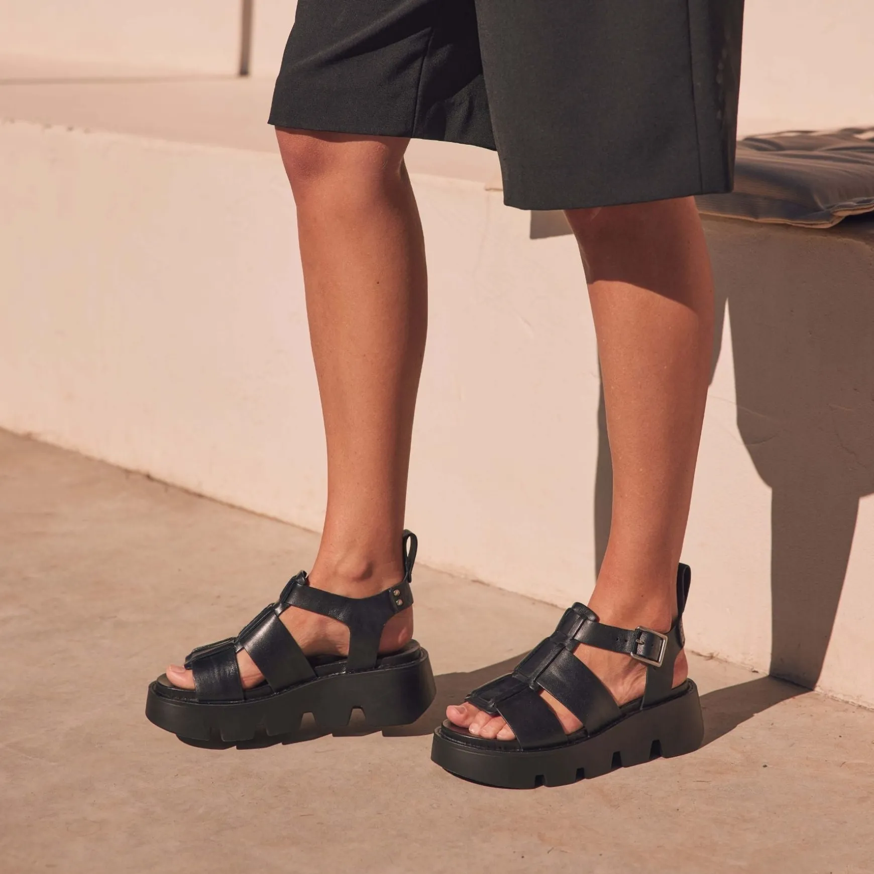 KAILAN LEATHER PLATFORM SANDALS>EOS Footwear Hot