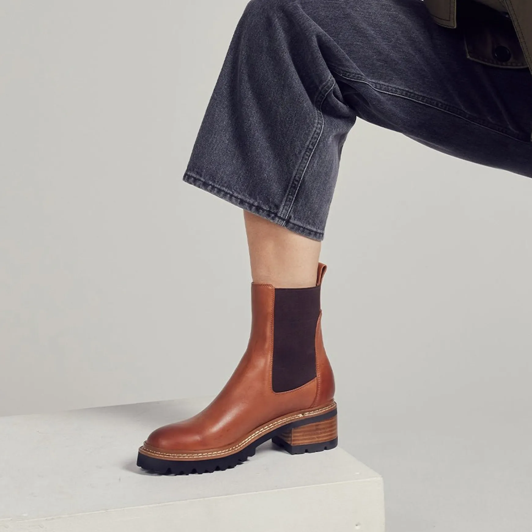 LINEAR ANKLE BOOT>EOS Footwear Flash Sale