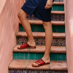 LION LEATHER ARCHIVE SLIDE>EOS Footwear Clearance