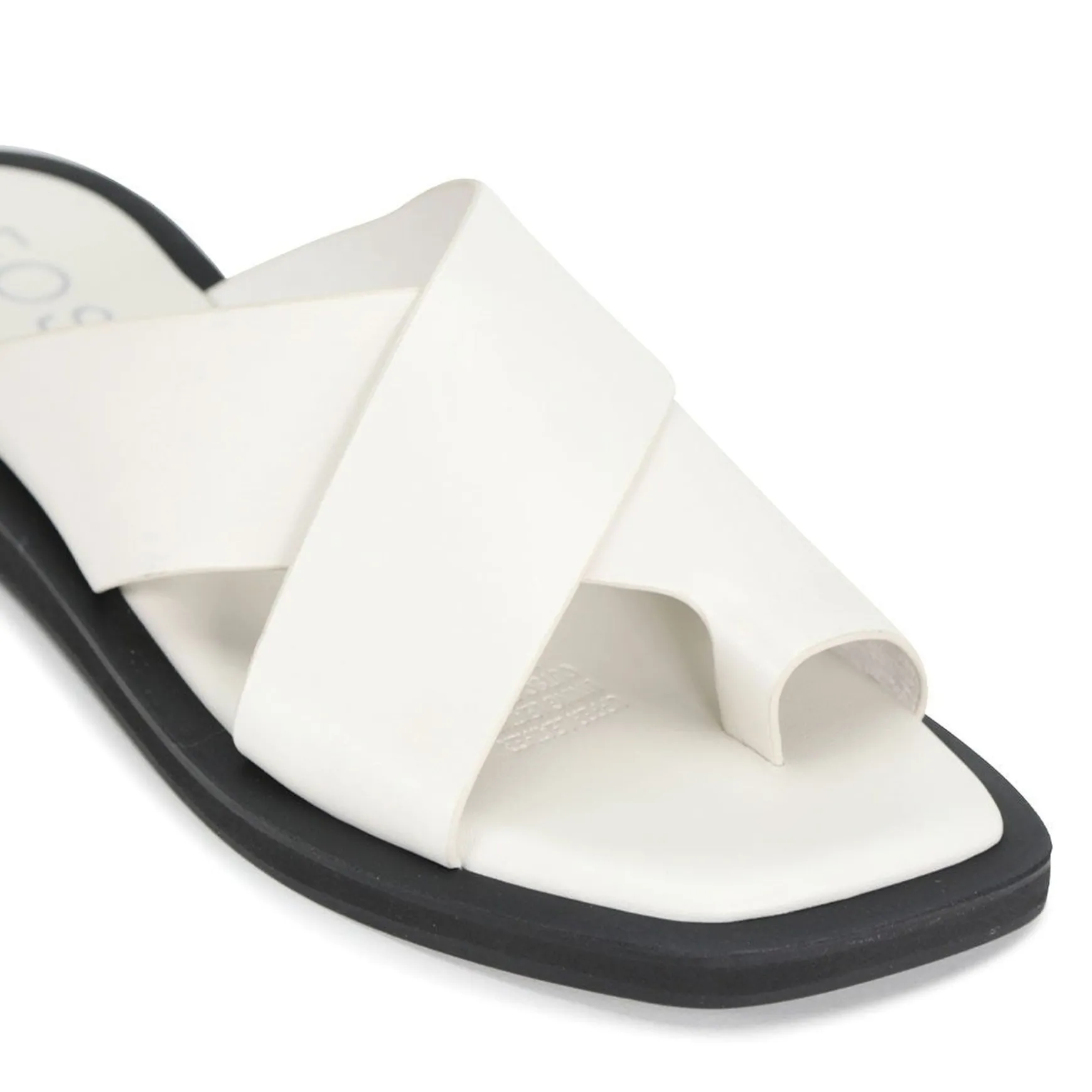 MISHK CROSSOVER SANDALS>EOS Footwear Shop