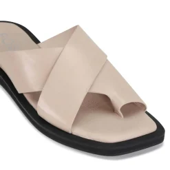 MISHK CROSSOVER SANDALS><noscript><img width=