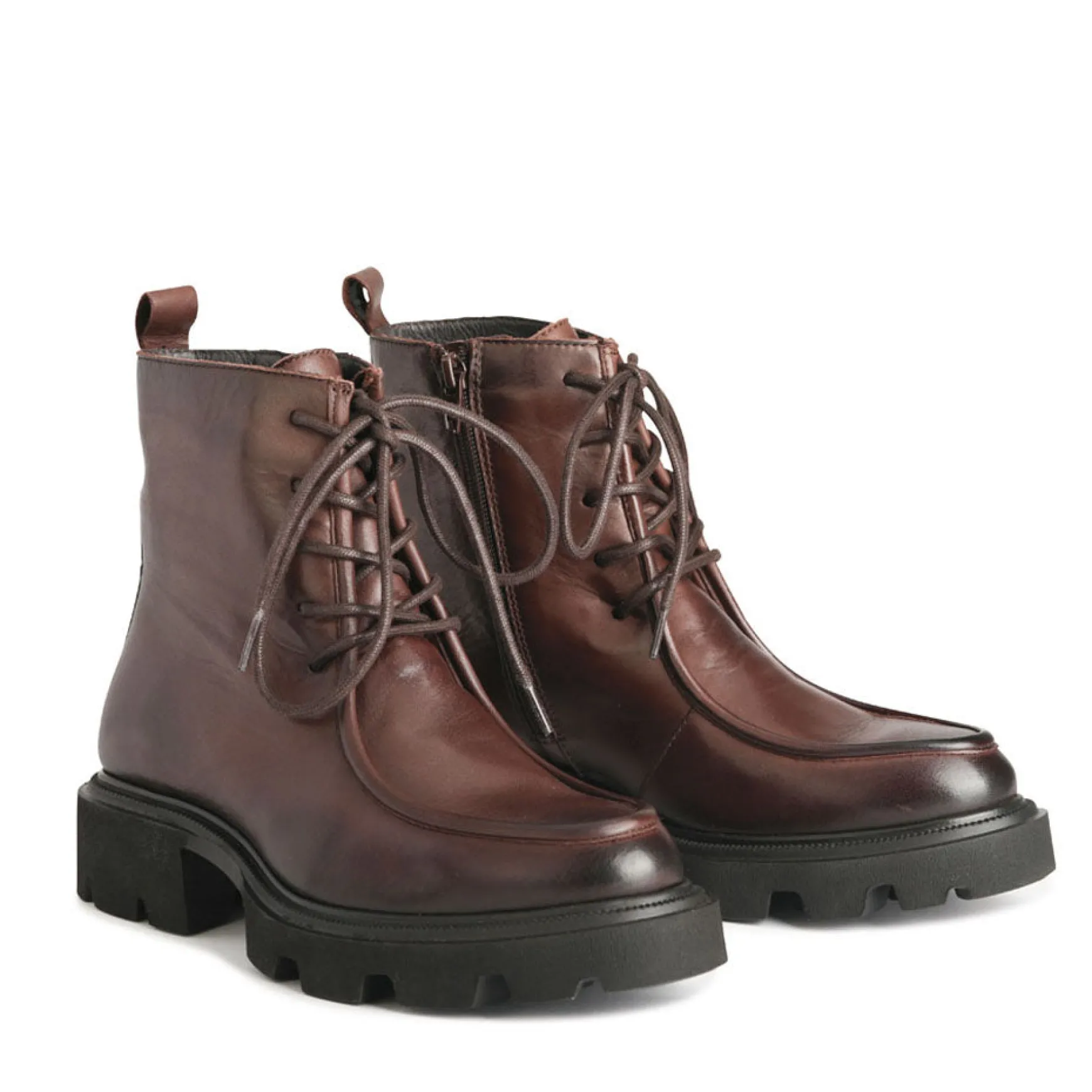 TESSA>EOS Footwear Online