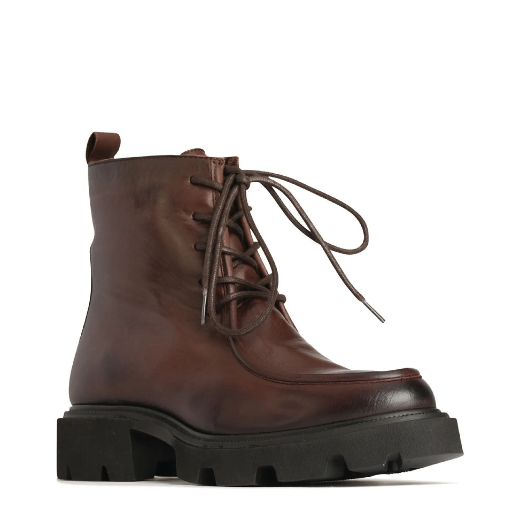 TESSA>EOS Footwear Online