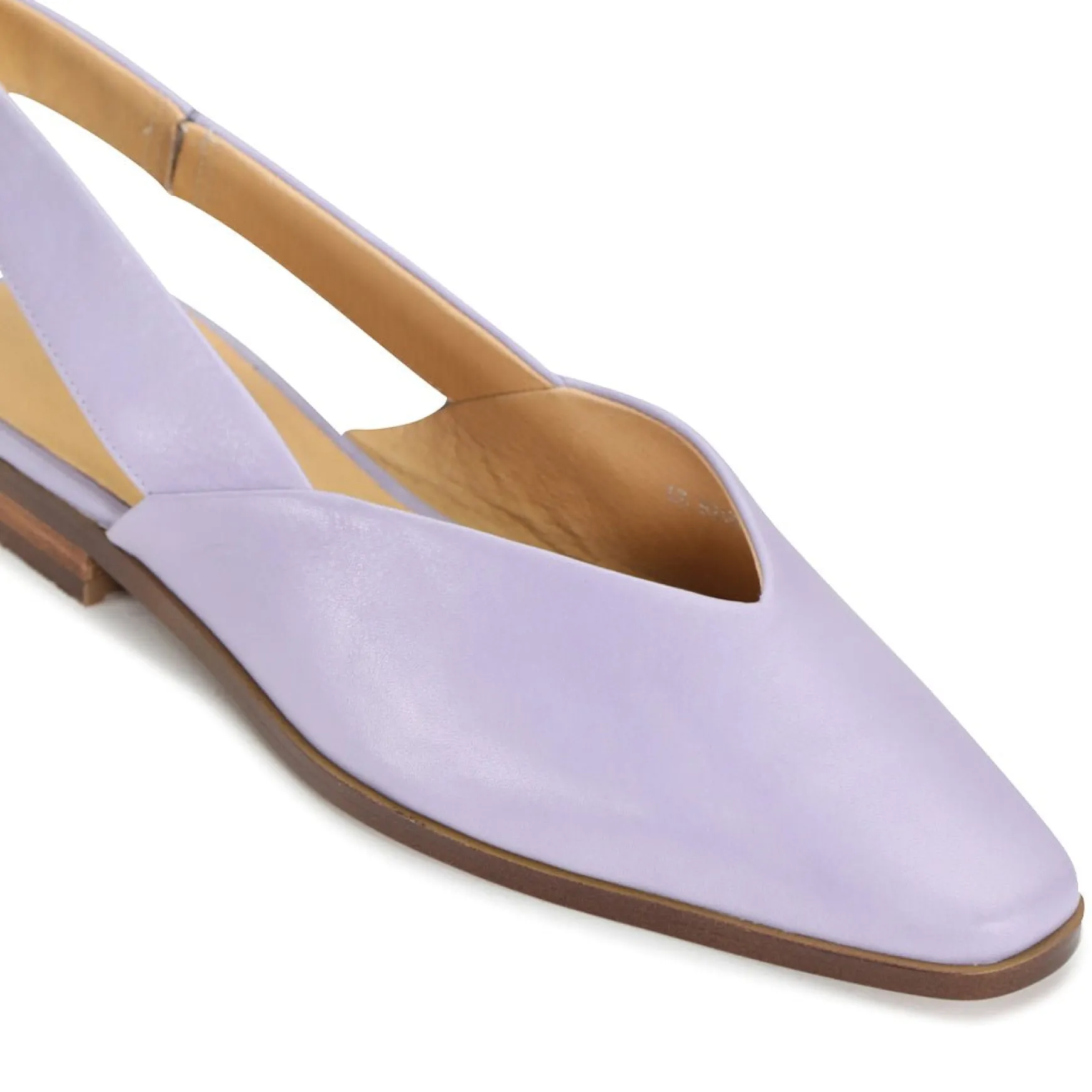 VINE>EOS Footwear Fashion