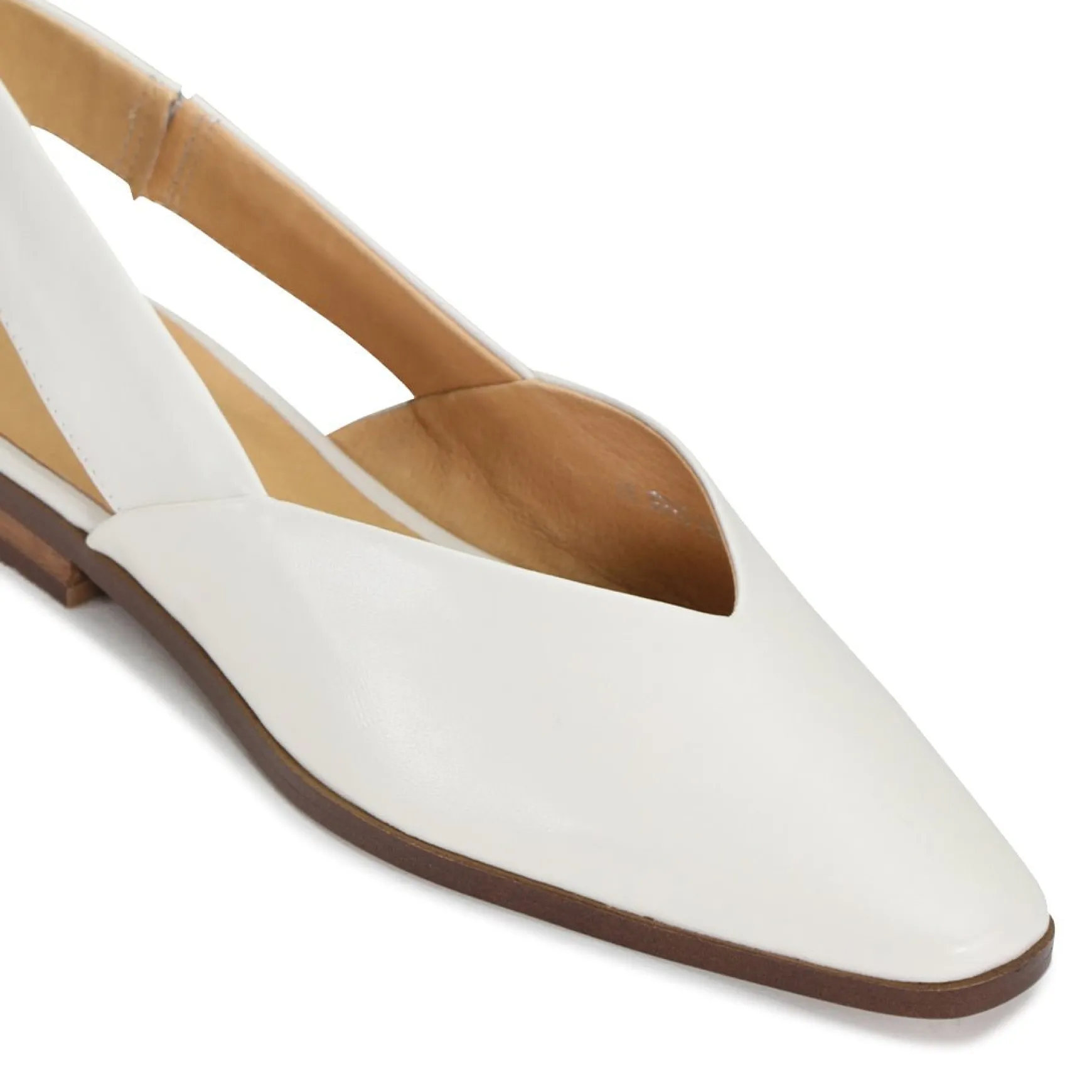 VINE>EOS Footwear Fashion