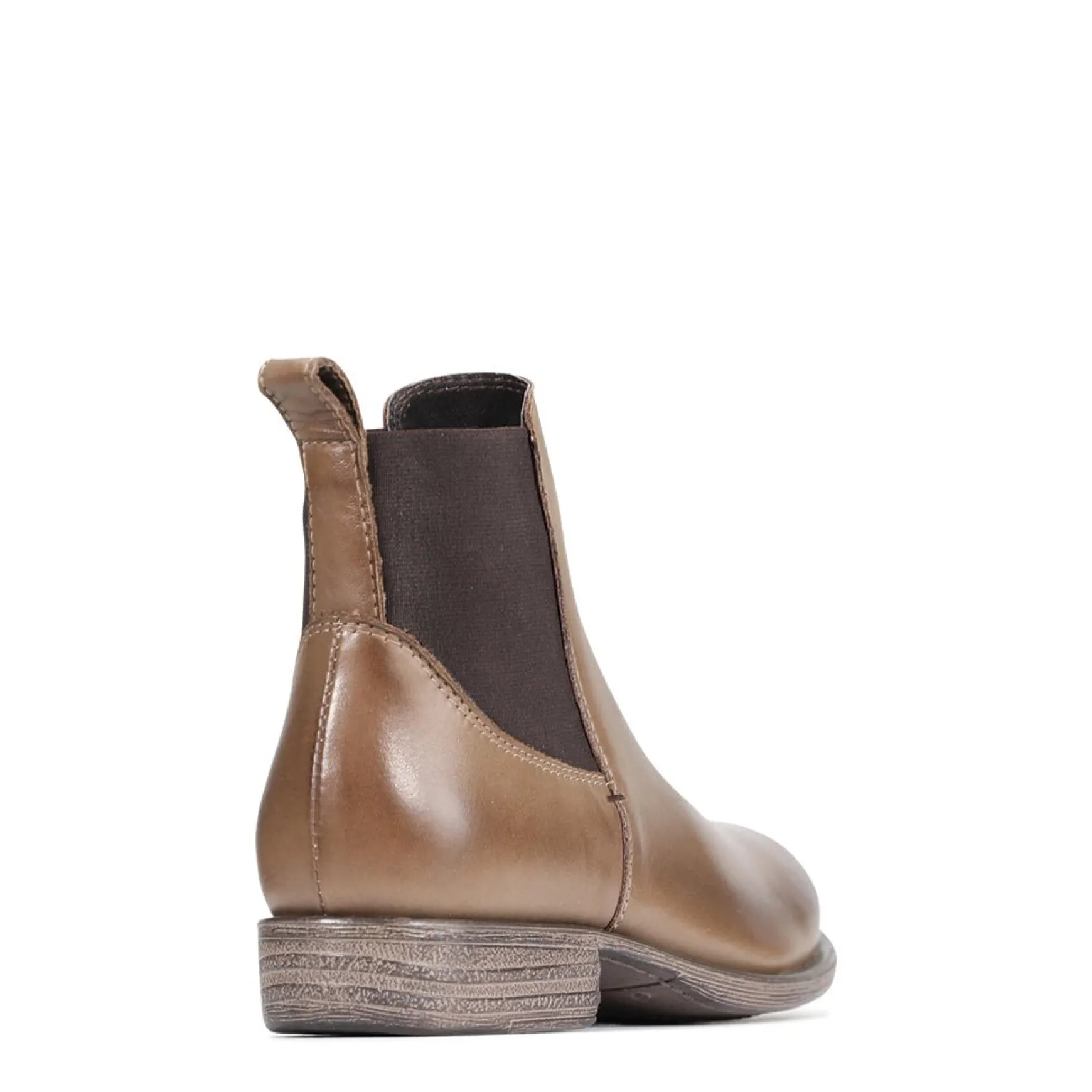 WILD>EOS Footwear Best