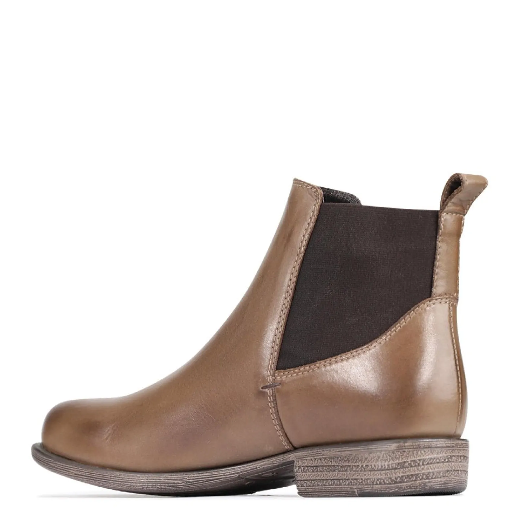 WILD>EOS Footwear Best