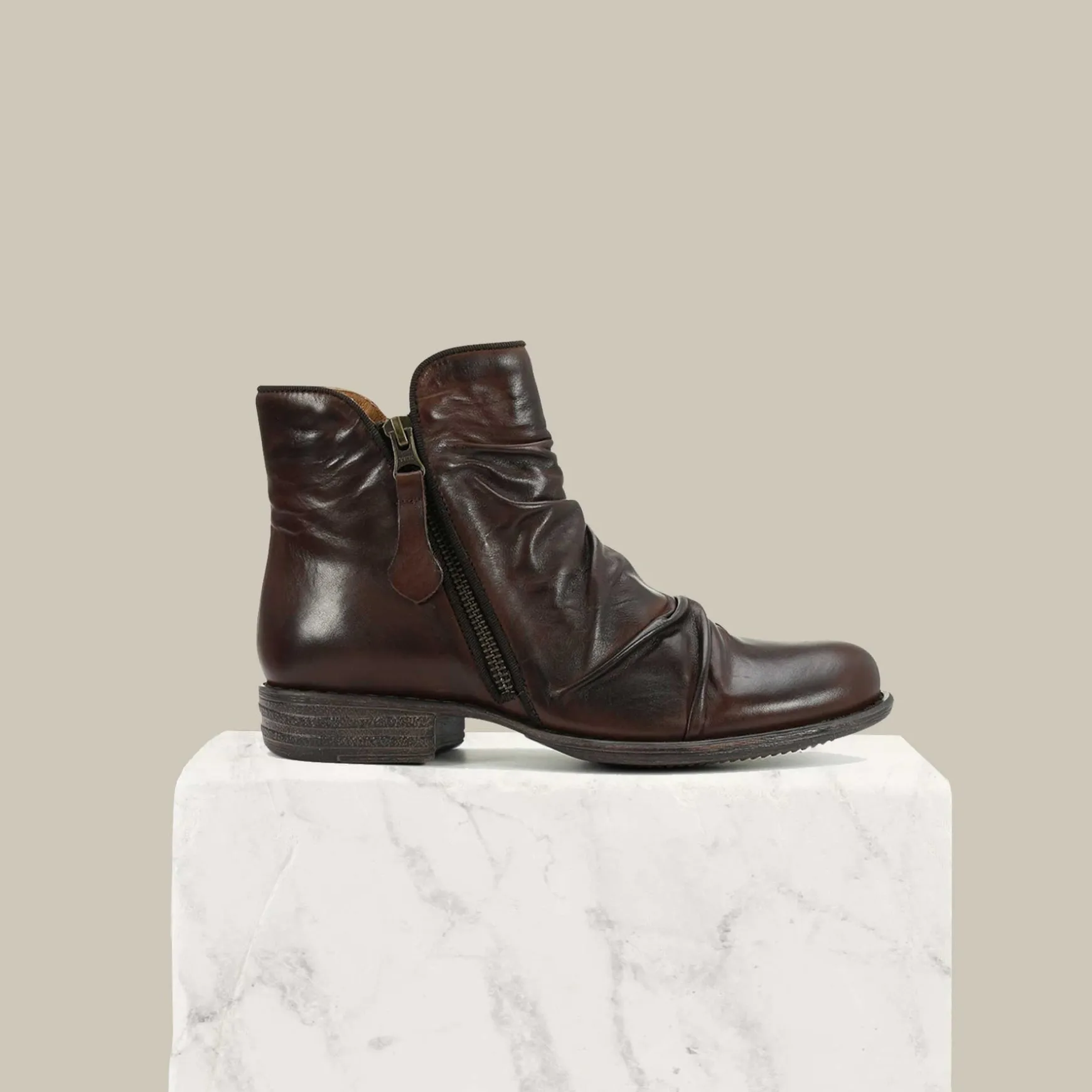 WILLET ANKLE BOOT LEATHER>EOS Footwear Outlet