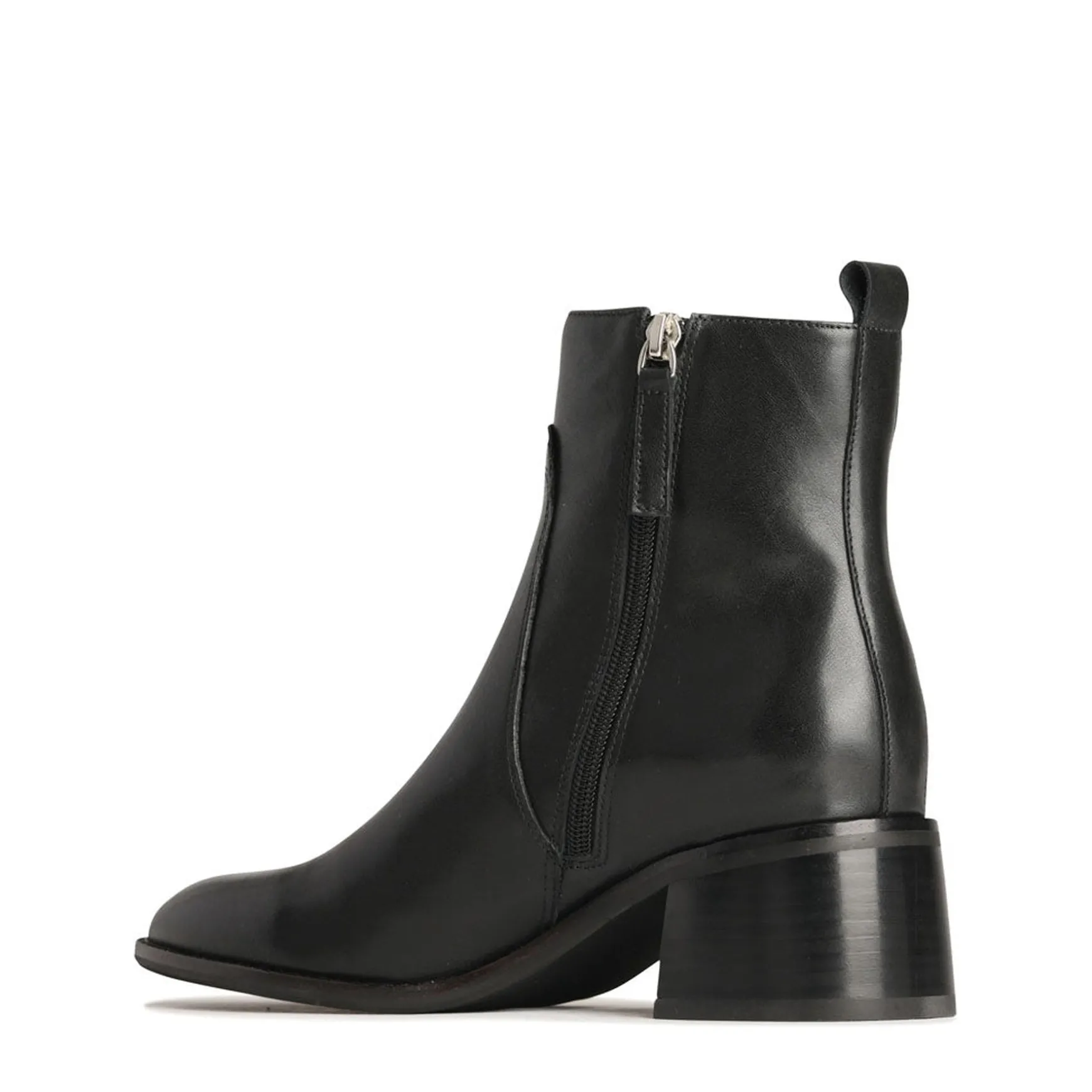 WYONA>EOS Footwear Clearance