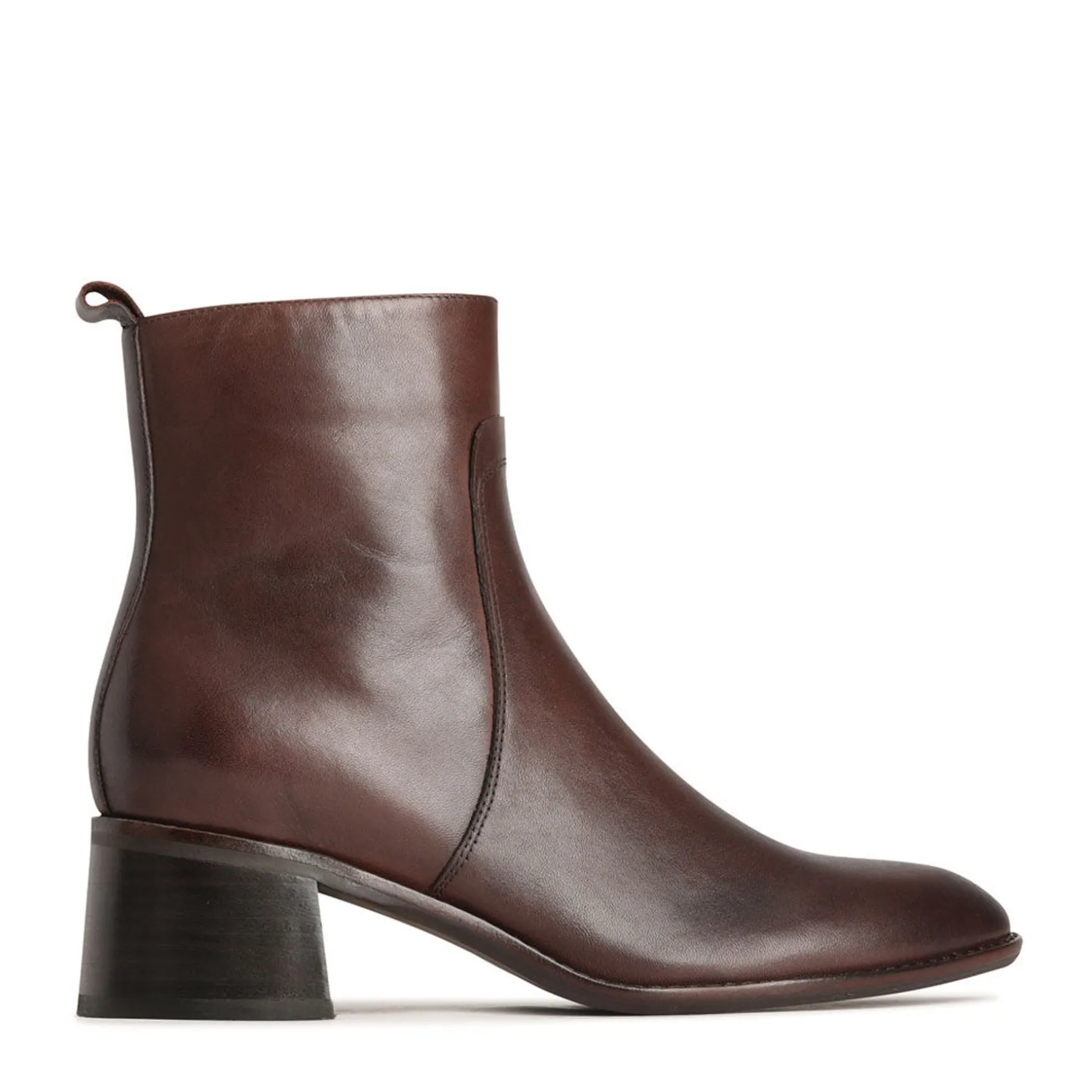 WYONA>EOS Footwear Clearance