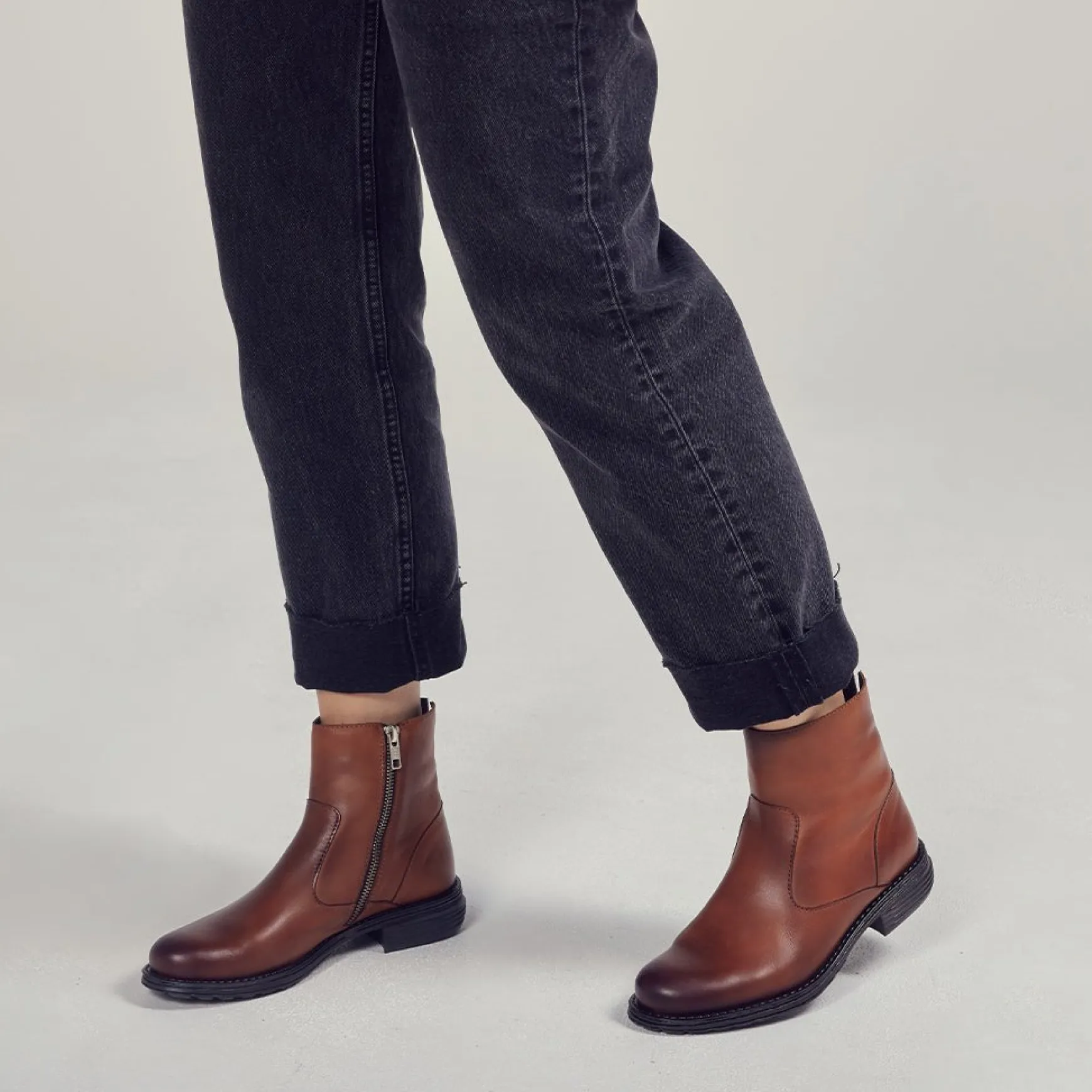 ZESPA>EOS Footwear Online